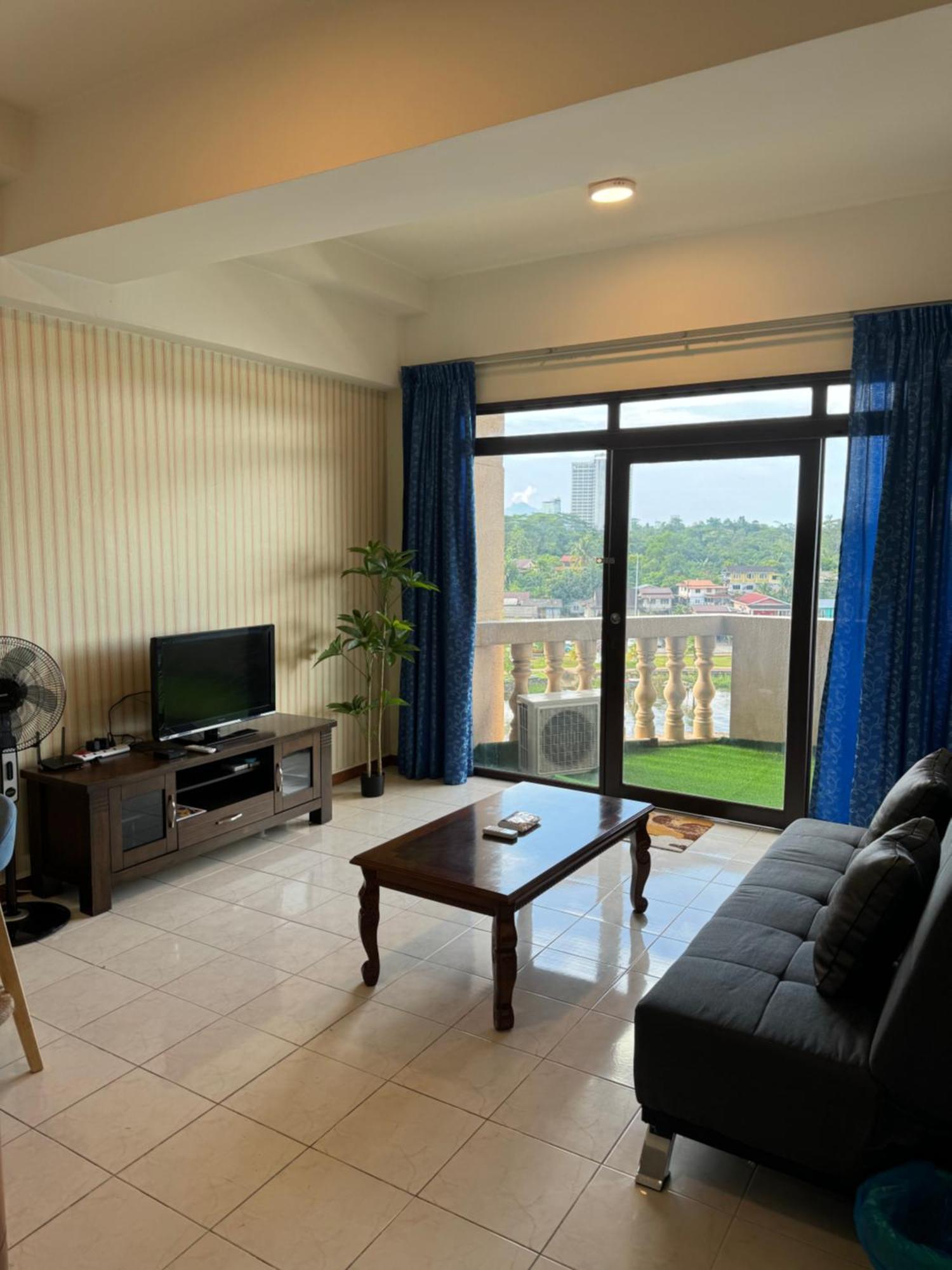 Riverview @waterfront Kch * Kuching